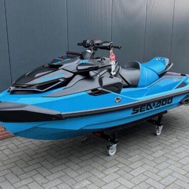 2026 SEADOO RXT-X RS 325 Tech Package